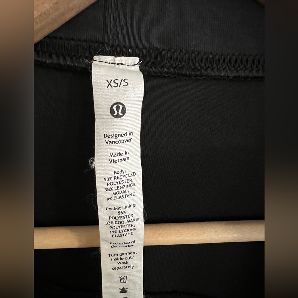 Lululemon Softstreme Belted Wrap - Picture 8 of 10